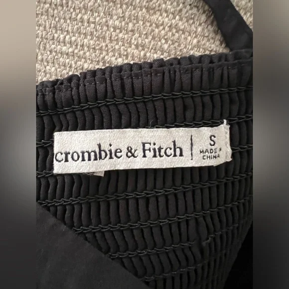 Abercrombie and fitch cutout top - Picture 5 of 5